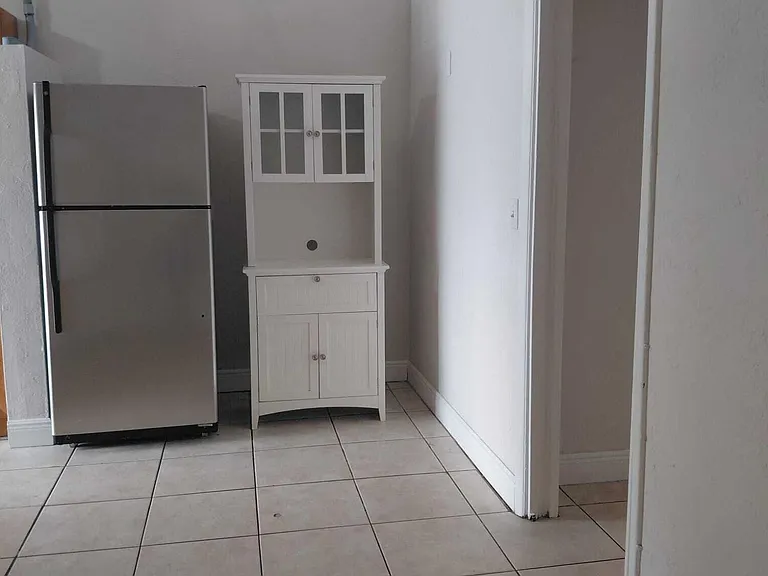 4610 Belvedere Rd — Photo 10