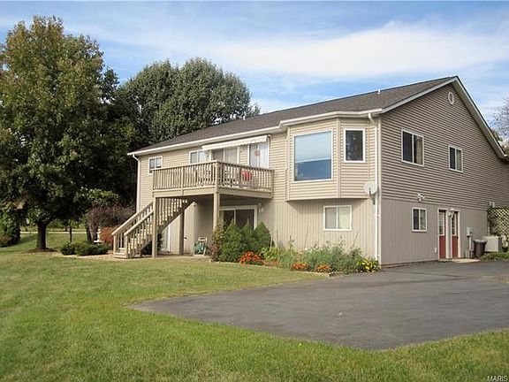 4th image of 230 Twin Lakes Dr