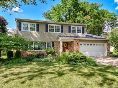 2319 Deerfield Way, Geneva, IL, 60134
