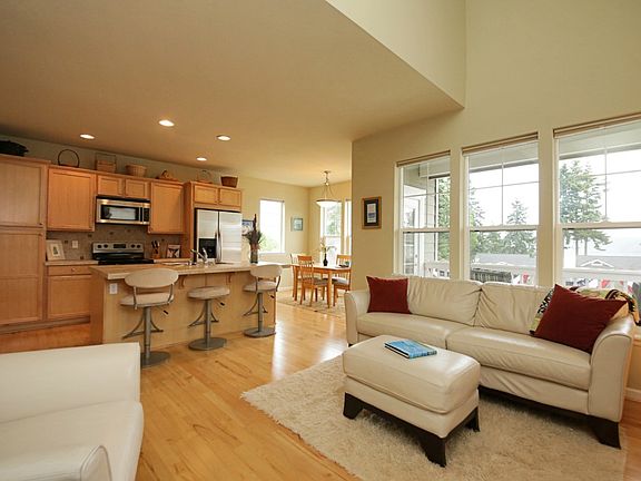 4th image of 1400 Ocean Air Ct