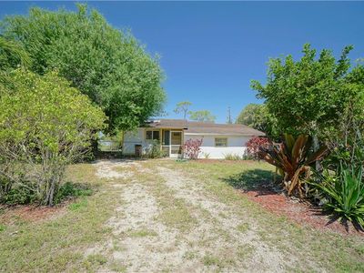 1121 Gifford Ave N, Lehigh Acres, FL, 33936