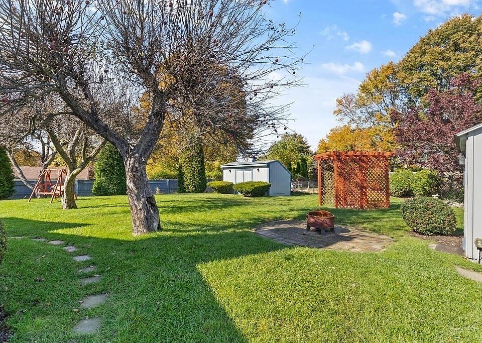 3 Sherwood Ave, Danvers, MA 01923 Zillow