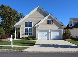 4 Daffodil Rd, Egg Harbor Township, NJ 08234