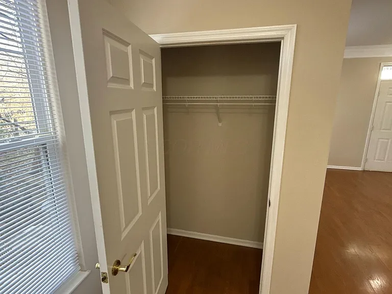 6726 Durwood Ln — Photo 12