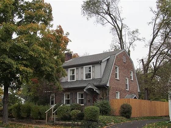 1st image of 1001 E 6th Ave