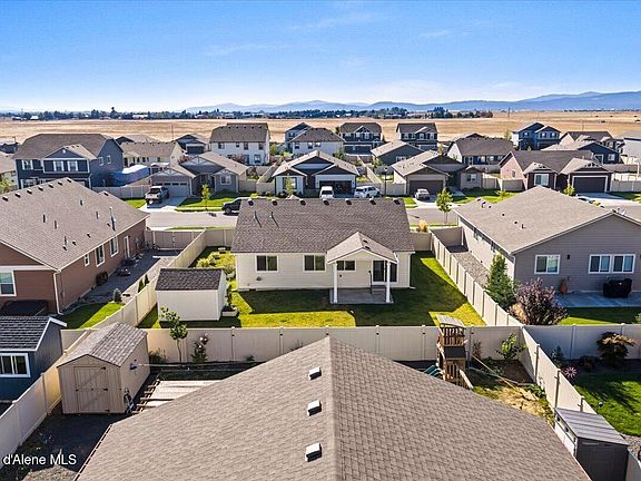 3rd image of 10118 N Belgrave Loop