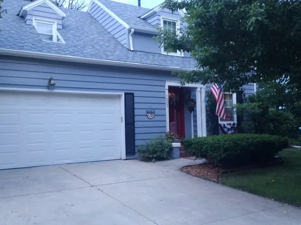 1003 Raymond Dr, Fort Dodge, IA 50501