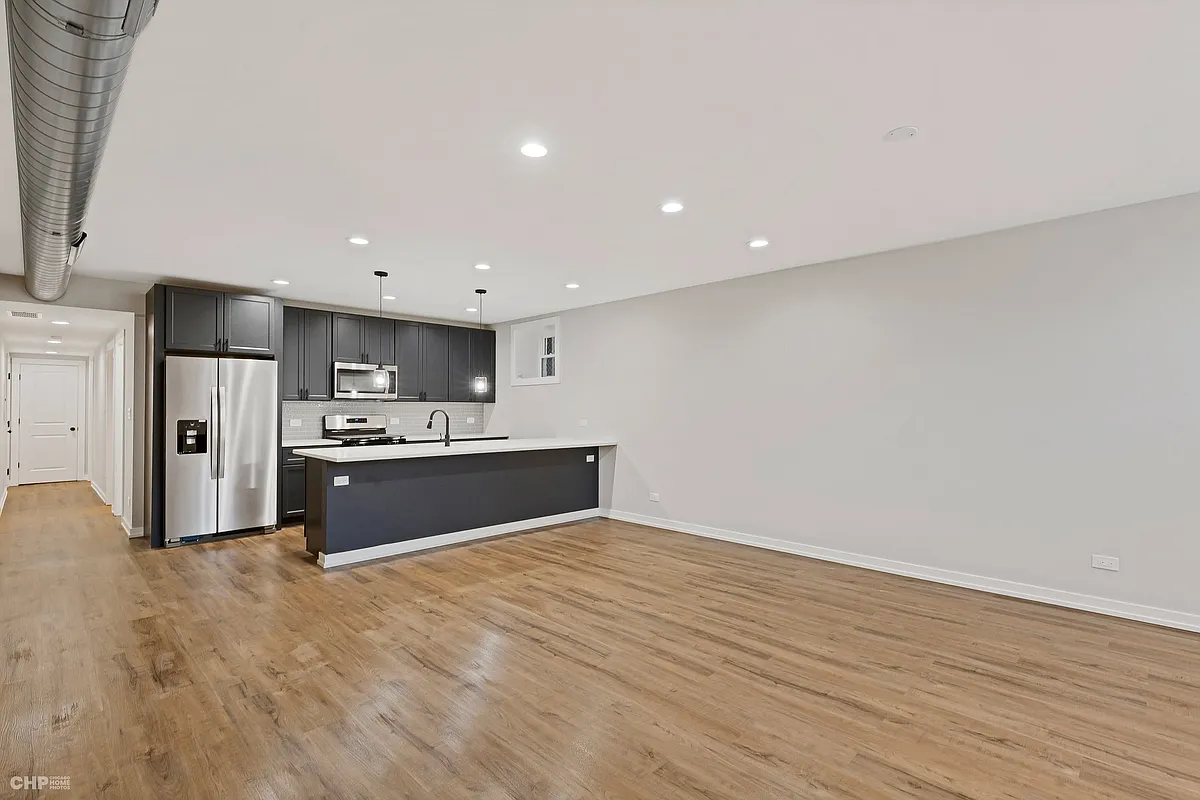 Building Photo - 5134 S Wabash Ave #GS