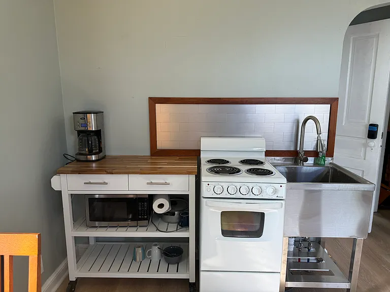 110 W Onota St #5 — Photo 16