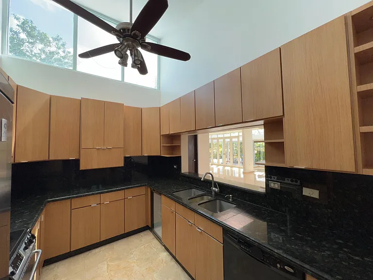 352 Calle Rey Carlos — Photo 32