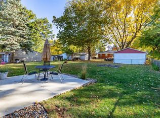 7711 SW 9th Pl, Des Moines, IA 50315