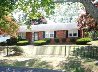 8 Quadrant Rd, Salem, MA 01970