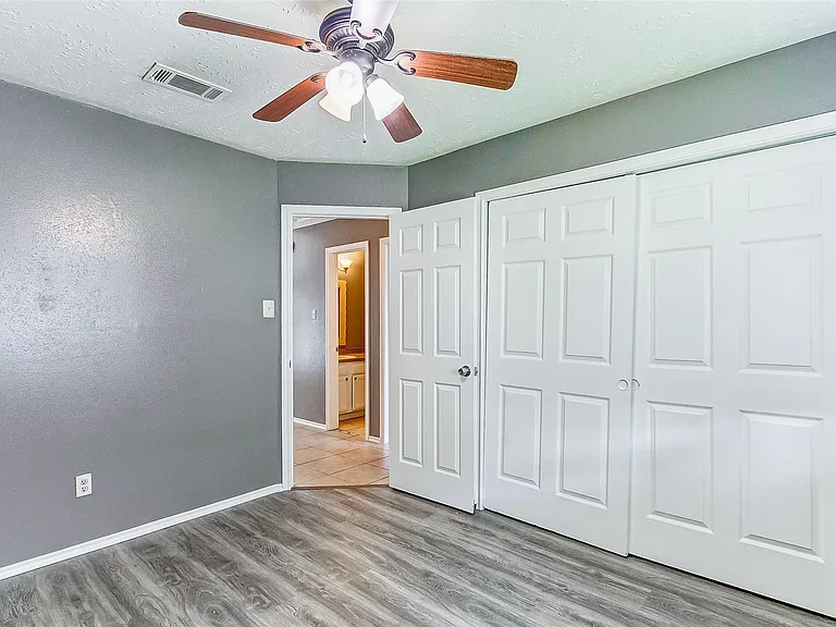 8410 Fawn Wind Ct — Photo 24