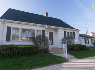 2200 E Ohio Ave, Milwaukee, WI 53207