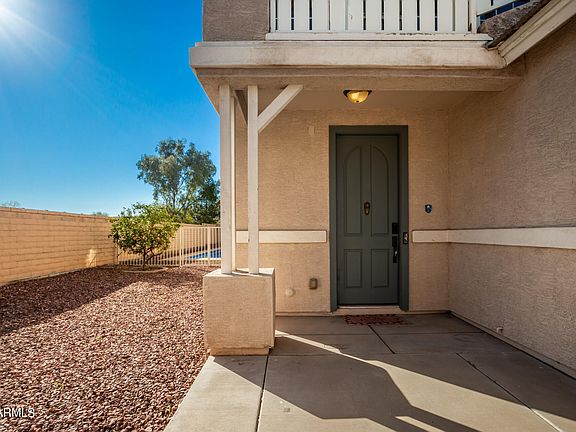 4th image of 2353 E BOWKER Street