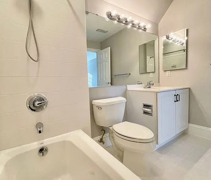 802 2nd St — Photo 37