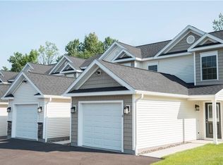 122 Pheasants Run, Clinton, NY 13323
