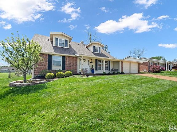 2nd image of 2838 Amberglow Dr