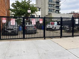 2875 W 16th St, Brooklyn, NY 11224