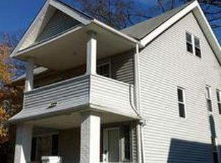 2197 Alger Rd, Lakewood, OH 44107