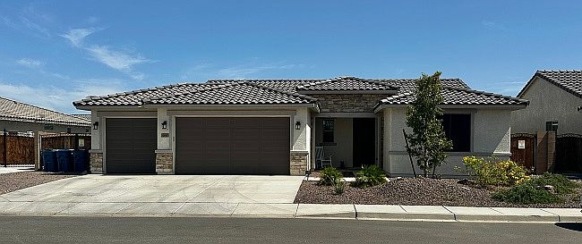 1st image of 11842 E 25th Pl