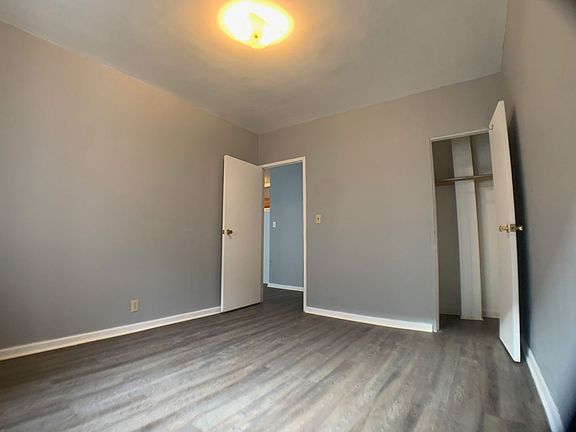 5th image of 3553 N Oakland Ave #315