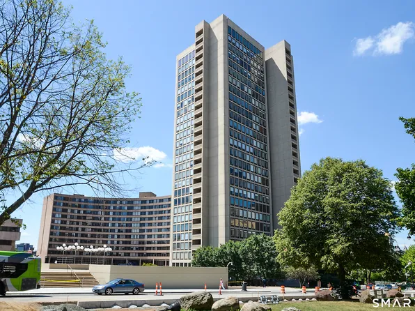 1 Gold Street APT 14ABC, Hartford, CT 06103