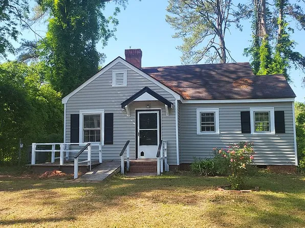 113 Kensington Cir, Fayetteville, NC 28301