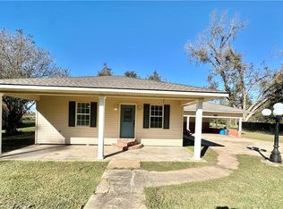 10385 Bayou Des Glaises St, Moreauville, LA 71355
