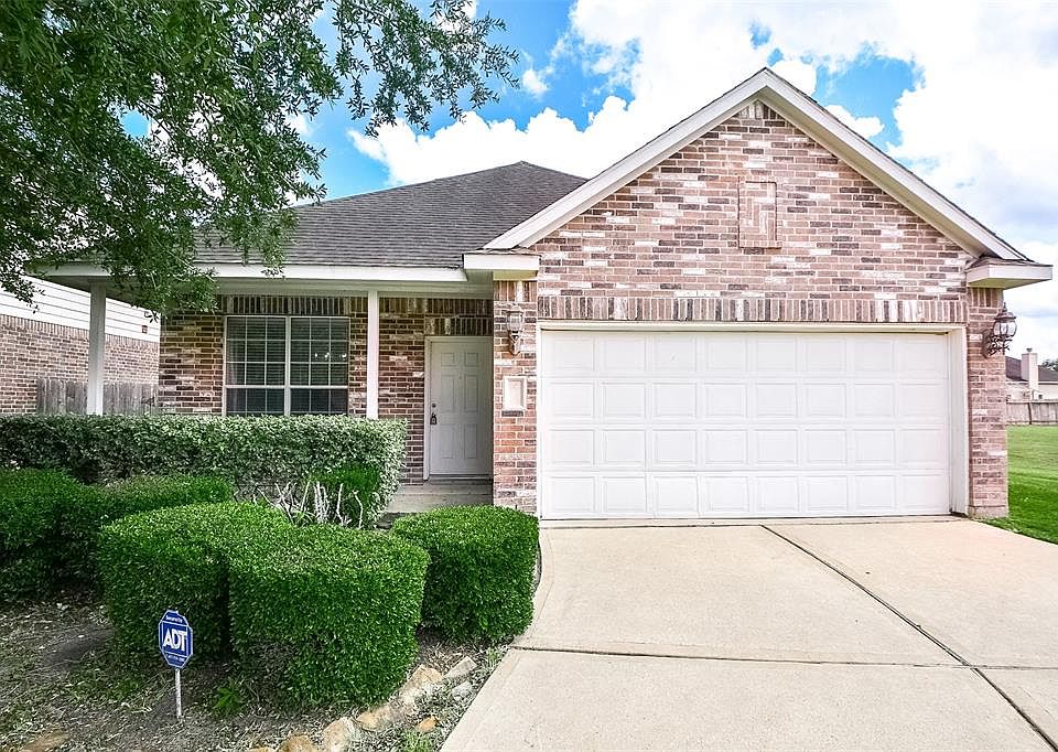 1st image of 2739 Orchard Creek Ln