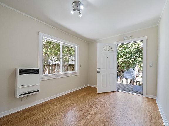 2nd image of 282 Monterey Blvd #B