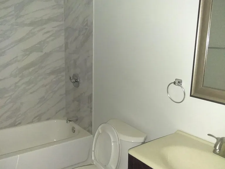 6729 Wyncote Ave #2 — Photo 5