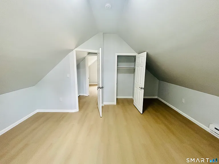 207 E Main St — Photo 14