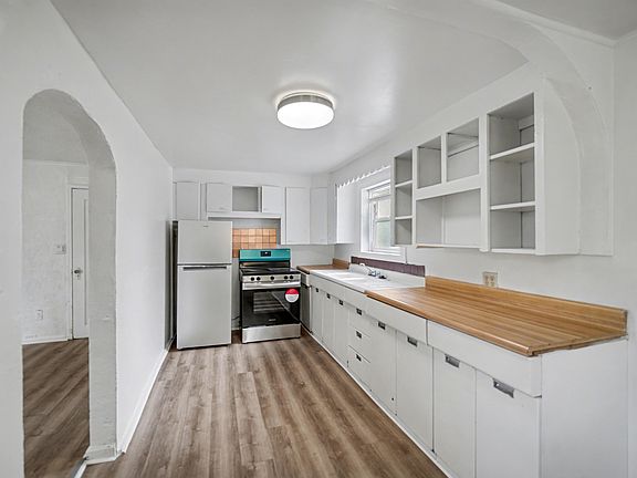 5th image of 1512 E 18th St