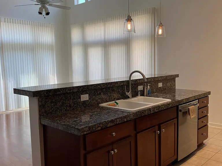 7240 W Custer Ave #401 — Photo 3