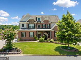 6215 Stables Walk, Suwanee, GA 30024