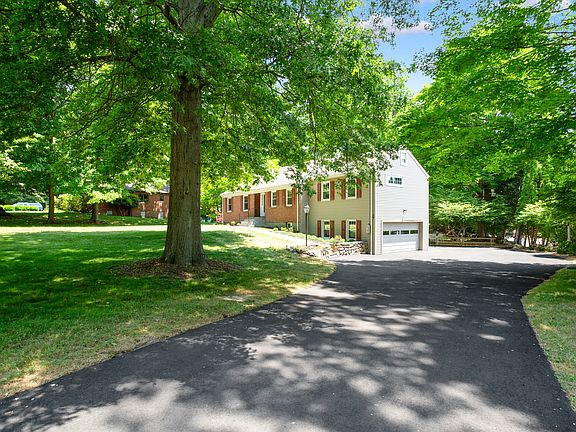 25 Old North Stamford Road