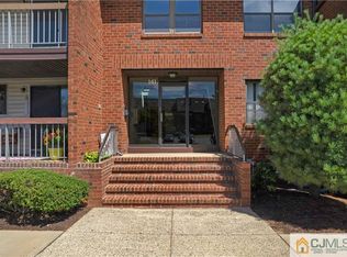 141 Beverly Hill Ter UNIT 4105, Woodbridge, NJ 07095