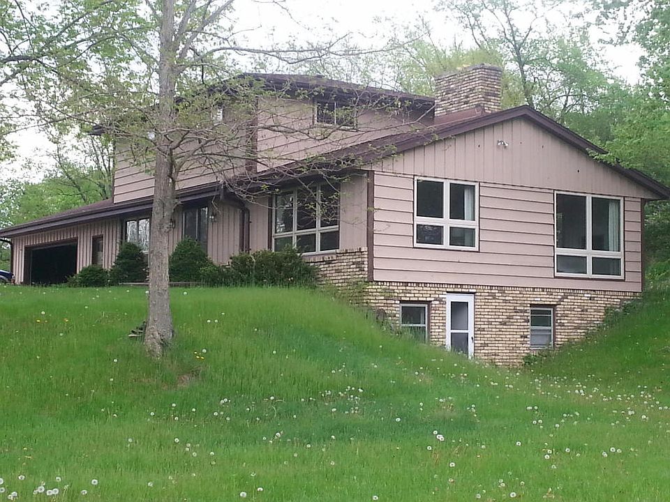 1st image of W304S10391 Lakeview Dr