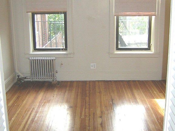 5th image of 2910 Astoria Blvd APT 9
