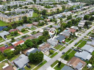 8611 NW 28th Pl, Fort Lauderdale, FL 33322