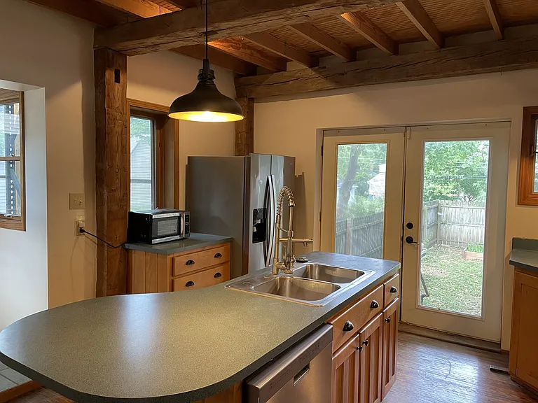 6140 N College Ave — Photo 13