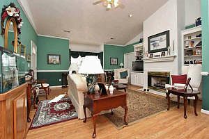 5th image of 1901 Haworth Cir