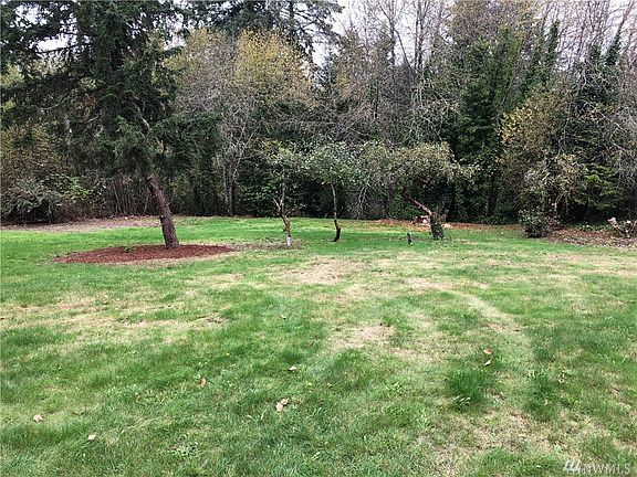 3rd image of 10607 Lake Steilacoom Dr SW