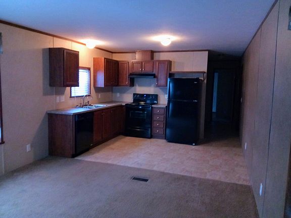 2nd image of 215 Chelsee Pl #271