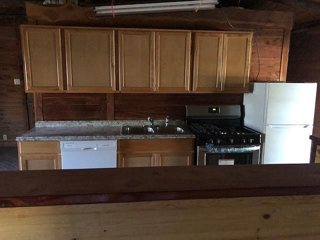 1st image of 296 Old 71