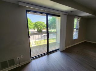 30535 W Forteen Mile Rd APT 12, Farmington Hills, MI