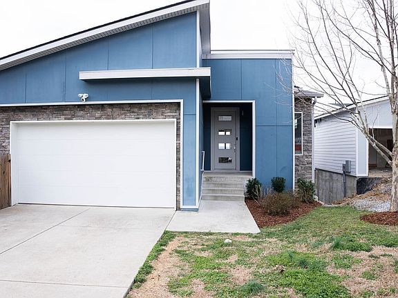 5th image of 1753 Boxwood Dr