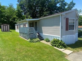 215 Easy St, Waynesburg, PA 15370