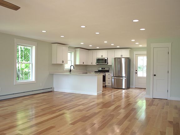 4th image of 48B Pine Street
